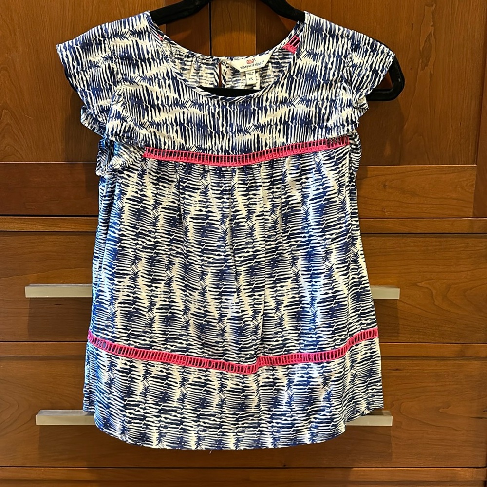 Vineyard Vines XS top VGUC